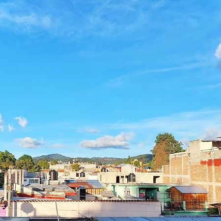 Casa Latina Hostel San Cristóbal de Las Casas Εξωτερικό φωτογραφία