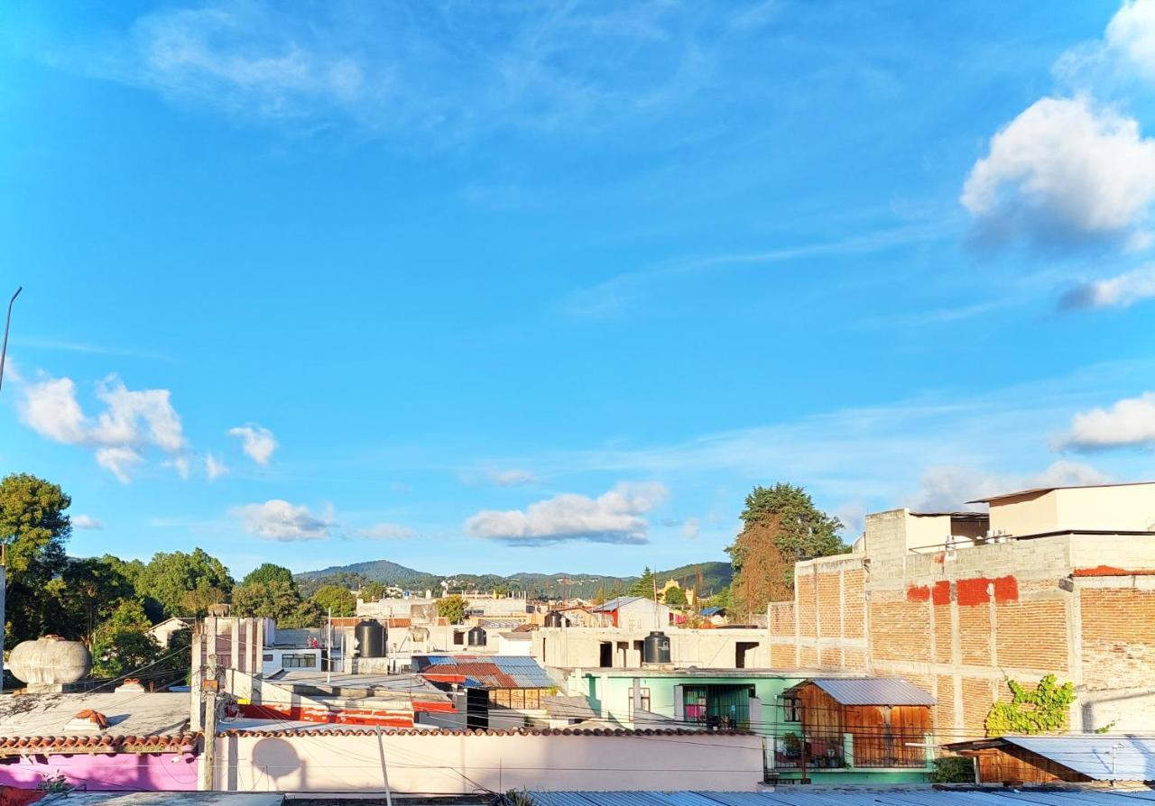 Casa Latina Hostel San Cristóbal de Las Casas Εξωτερικό φωτογραφία